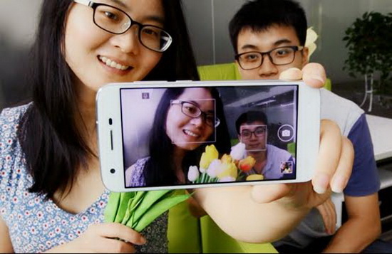 Doogee-F3-camera