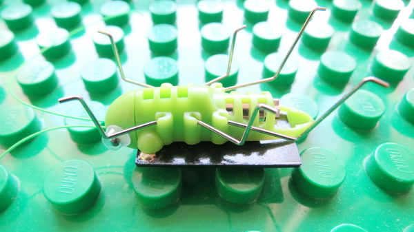 solar-powered-grasshopper-11