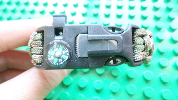Survival Paracord Bracelet