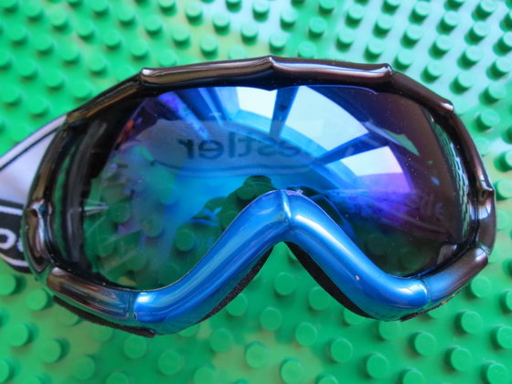 Skiing Goggles
