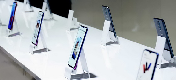 OPPO Reno