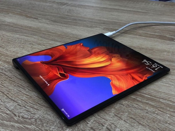 Huawei Mate X